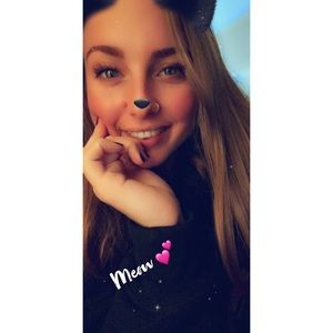 Meet your Posher, Sierra